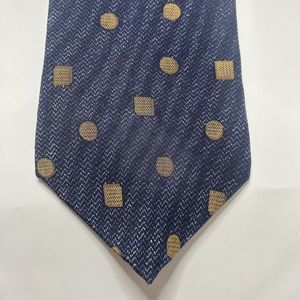 Nino Cerruti 100%Silk Men’s Neck Tie Blue Geometric Office Work Business Travel